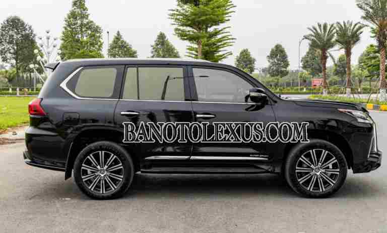 Cần bán gấp Lexus LX 570 Super Sport đời 2018, màu Đen