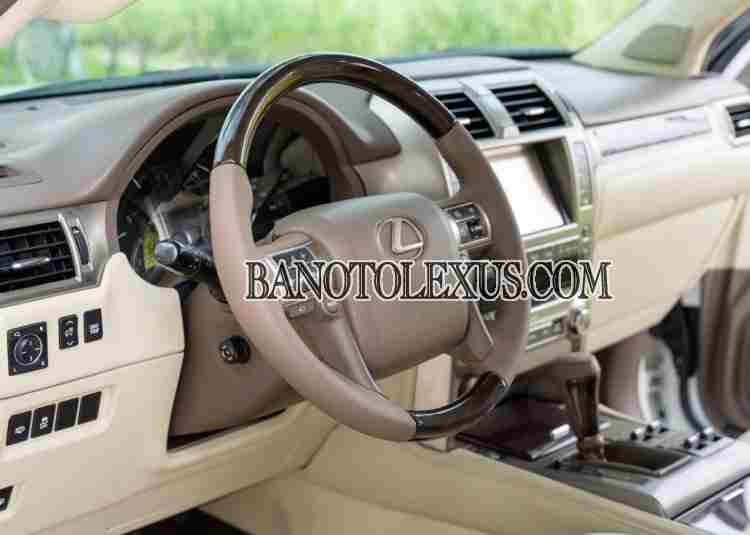 Cần bán gấp Lexus GX 460 đời 2014, màu Trắng