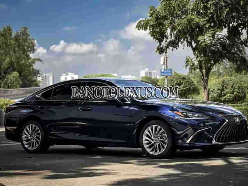 Cần bán xe Lexus ES 250 2022, xe đẹp