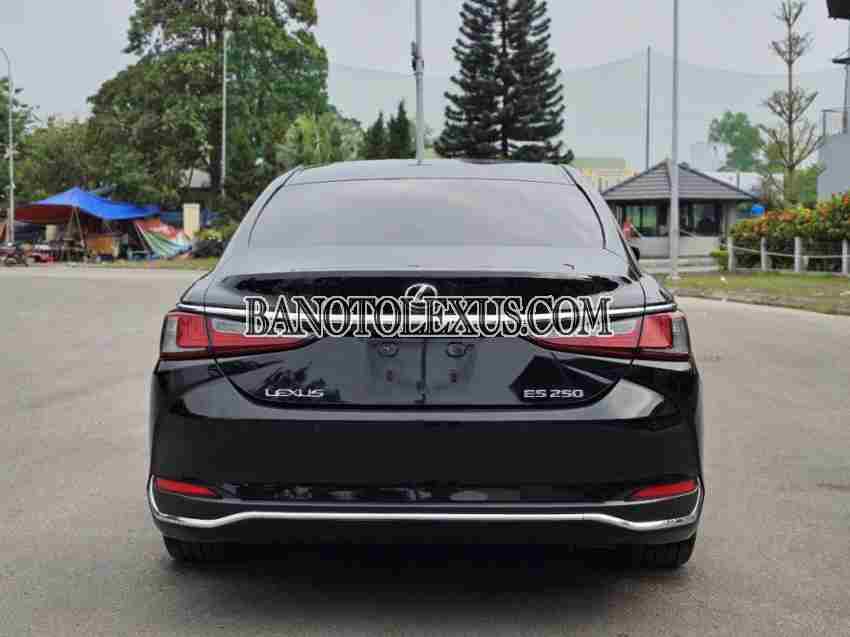 Lexus ES 250 model 2021 xe chuẩn hết ý