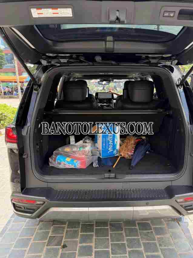 Cần bán gấp xe Lexus LX 600 Vip 2023 màu Đen