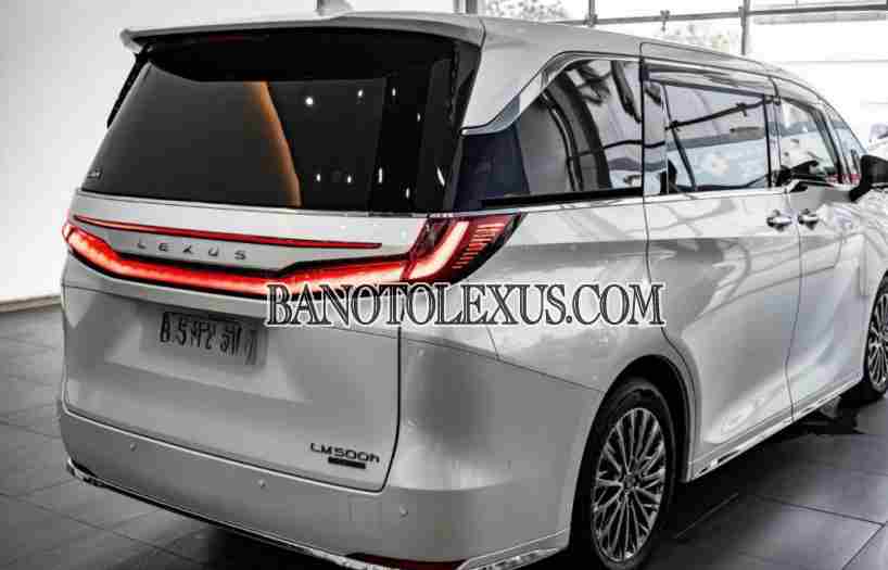 Cần bán Lexus LM 500h đời 2024