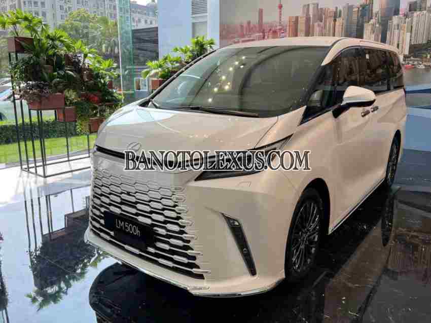 Cần bán xe Lexus LM 500h màu Trắng 2024