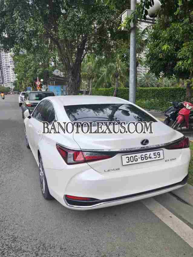 Cần bán gấp Lexus ES 250 năm 2018 giá cực tốt