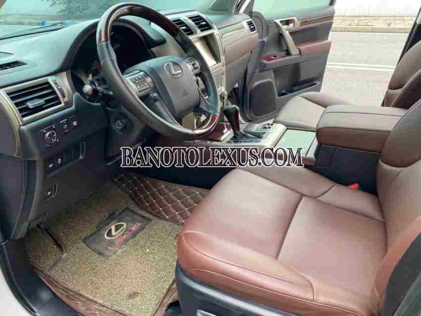 Cần bán gấp xe Lexus GX 460 năm 2015, màu Trắng, Số tự động