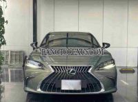 Cần bán gấp Lexus ES 300h đời 2021, màu Xanh