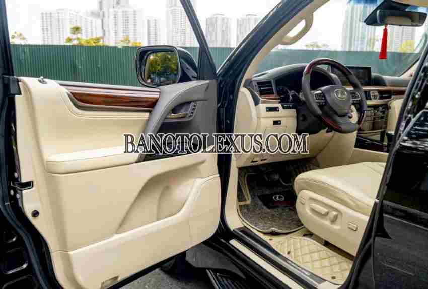 Cần bán xe Lexus LX 570 2016 Số tự động màu Đen