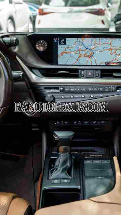 Bán Lexus ES 250, màu Đen, Máy xăng, 2019