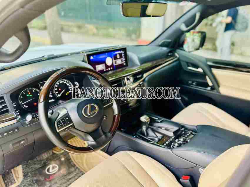 Lexus LX 570 2016 Máy xăng đẹp long lanh