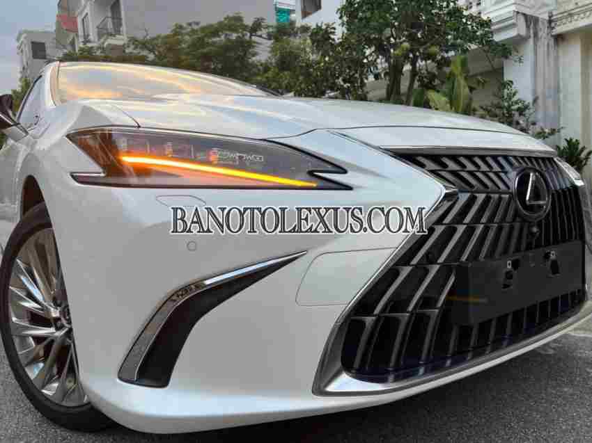 Xe Lexus ES 250 đời 2022 đẹp bán gấp