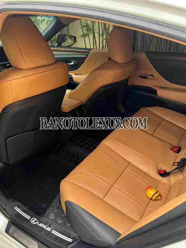 Lexus ES 250 2021 giá cực tốt
