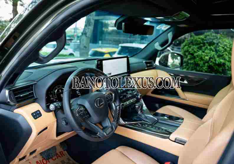 Lexus LX 600 Urban model 2024 xe chuẩn hết ý