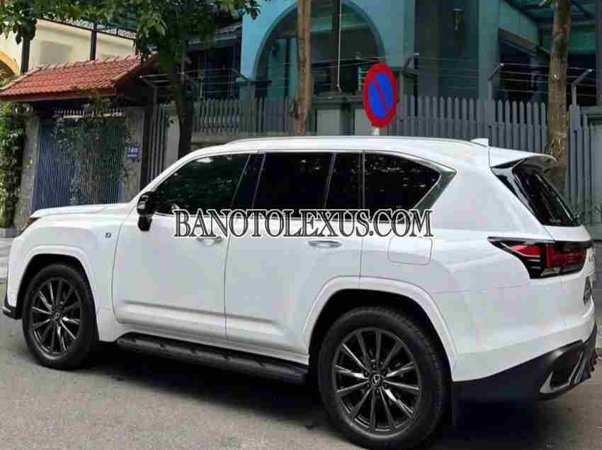 Cần bán Lexus LX 600 F-Sport Máy xăng 2024 màu Trắng